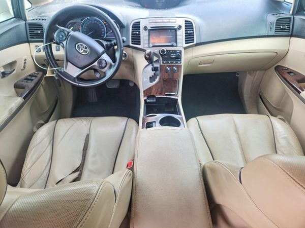 2015 TOYOTA VENZA XLE