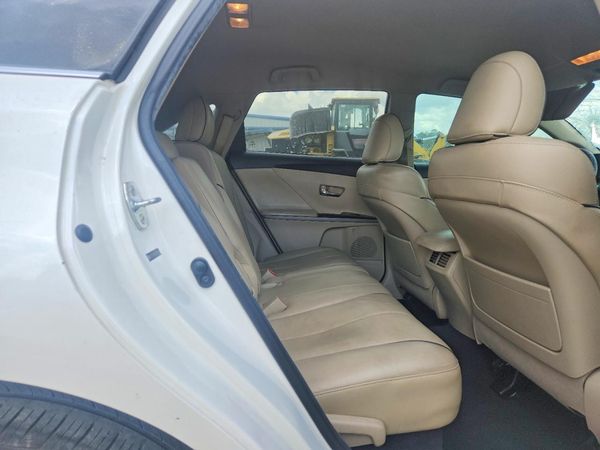 2015 TOYOTA VENZA XLE