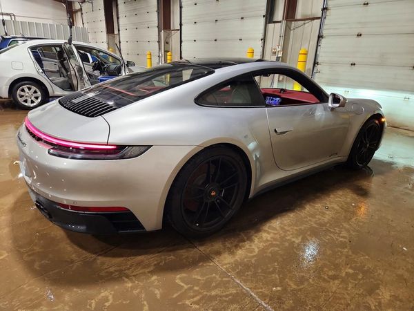 2023 PORSCHE 911