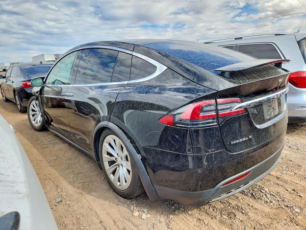 2017 TESLA MODEL X