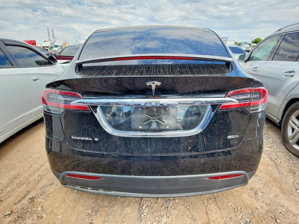 2017 TESLA MODEL X
