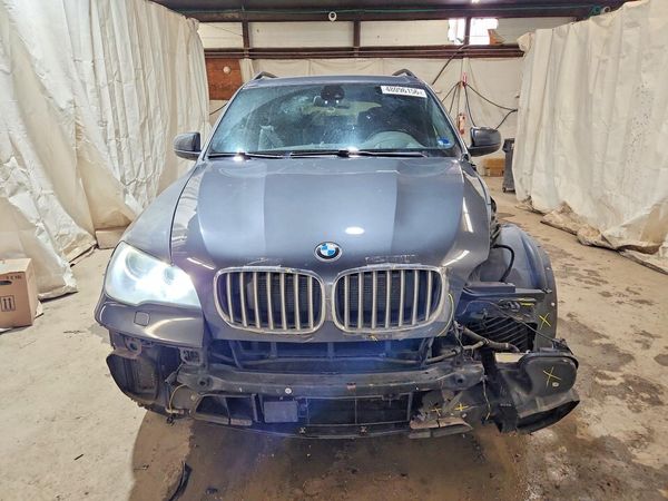 2013 BMW X5 xDrive50i