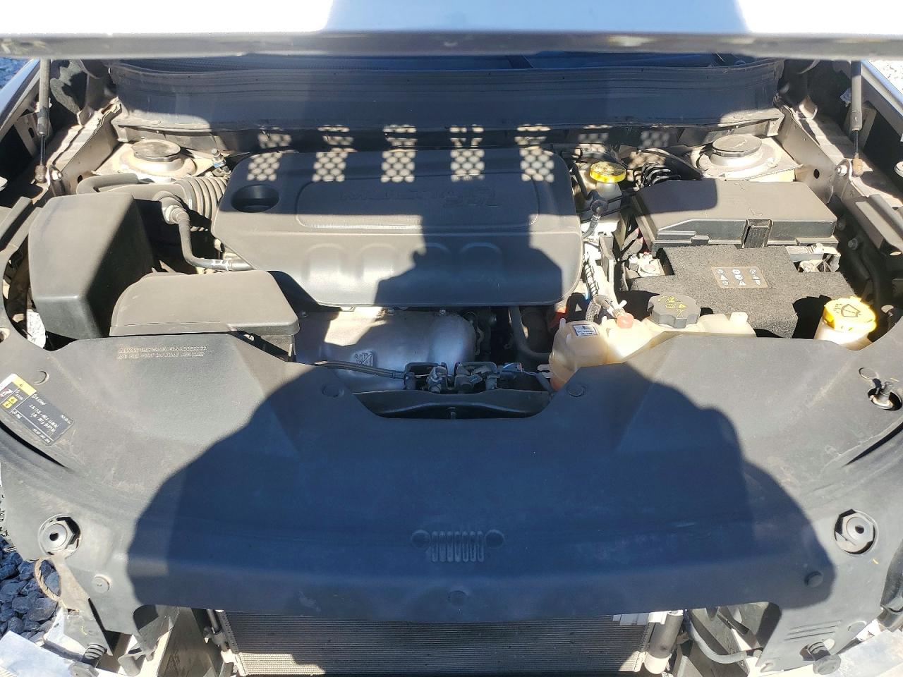 2019 JEEP CHEROKEE LATITUDE PLUS FWD