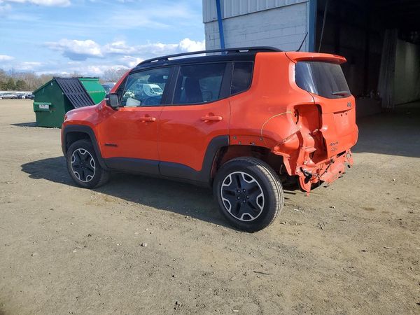 2017 JEEP RENEGADE Trailhawk
