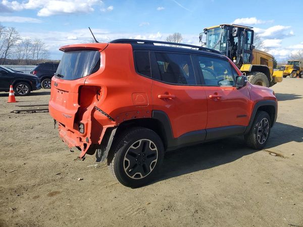 2017 JEEP RENEGADE Trailhawk