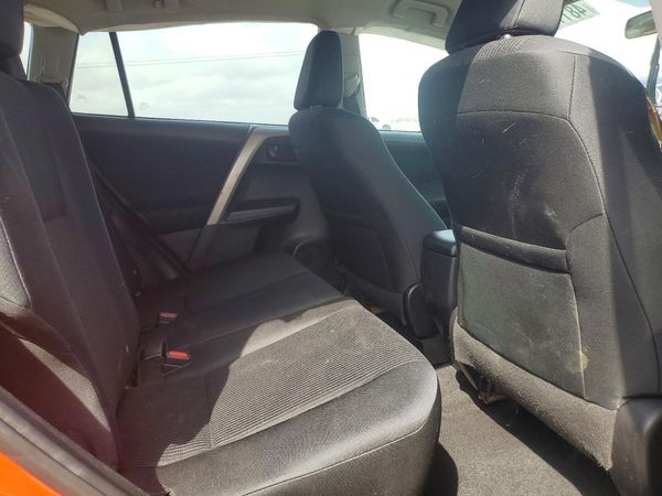 2016 TOYOTA RAV4
