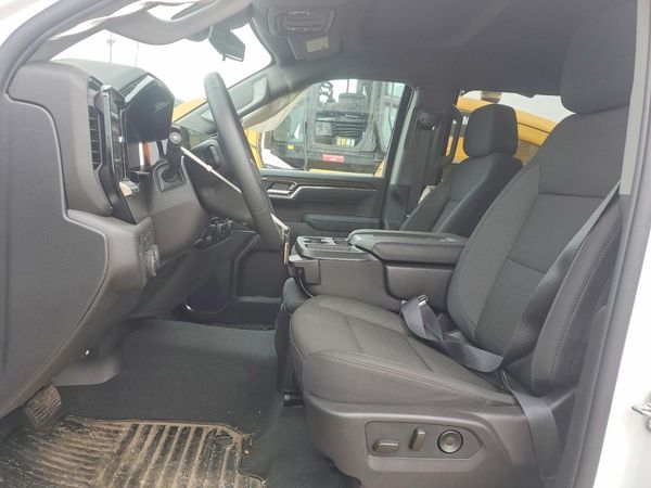 2026 CHEVROLET SILVERADO LT-L