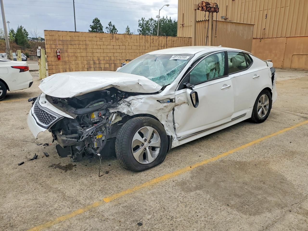 2015 KIA OPTIMA HYBRID GL - Middle-low