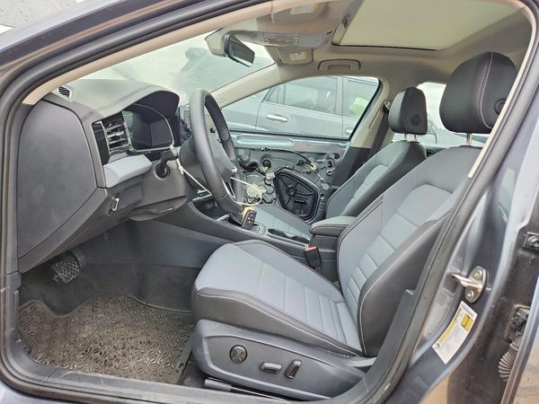 2025 VOLKSWAGEN JETTA SE
