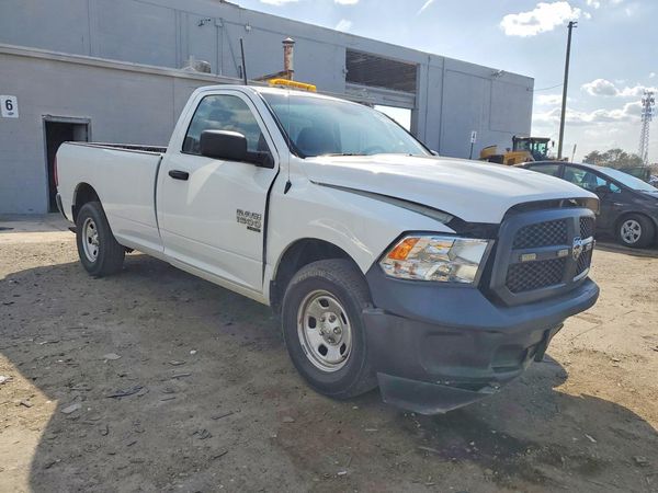 2020 RAM 1500 CLASSIC Classic DS