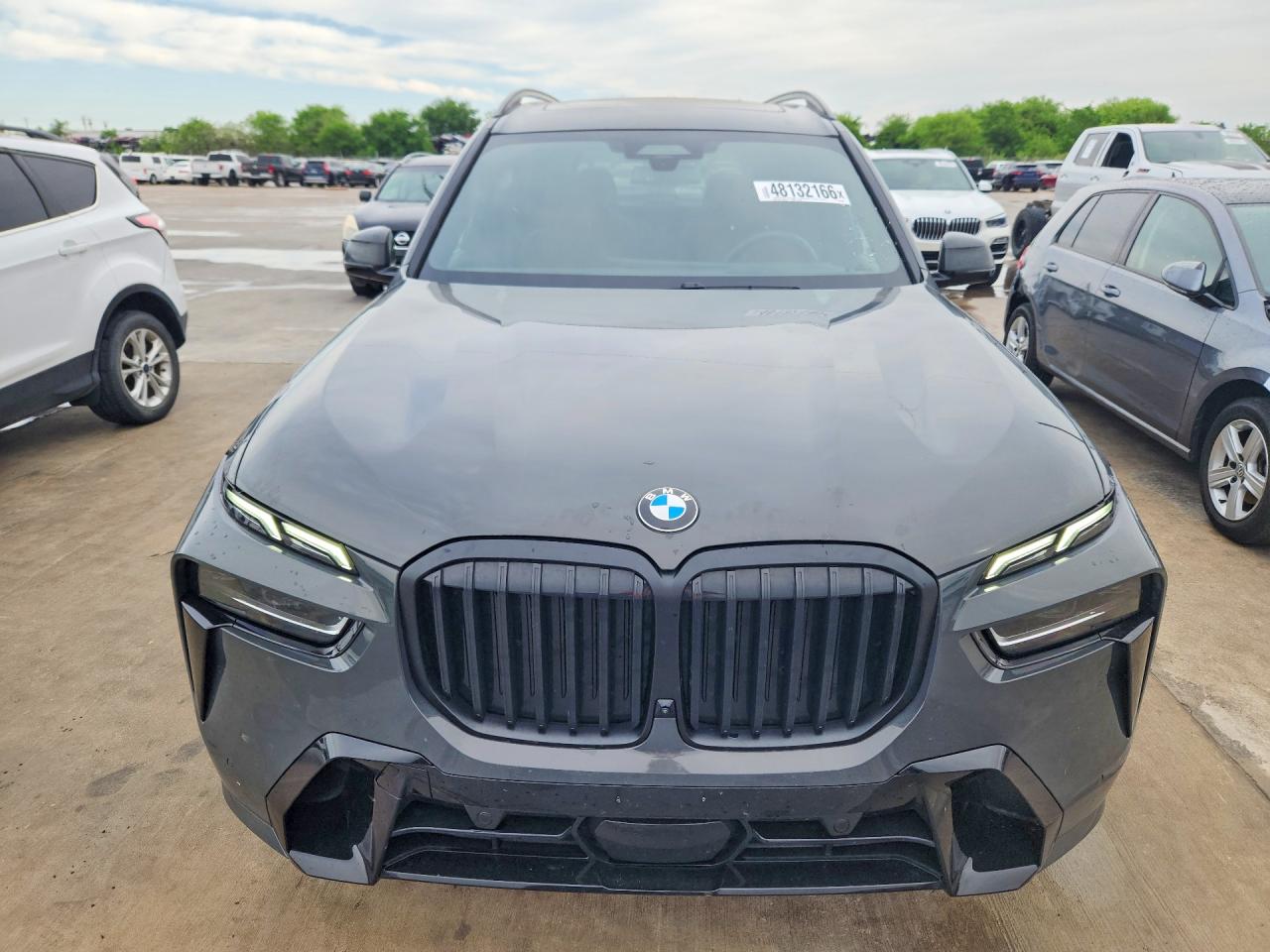 2024 BMW X7