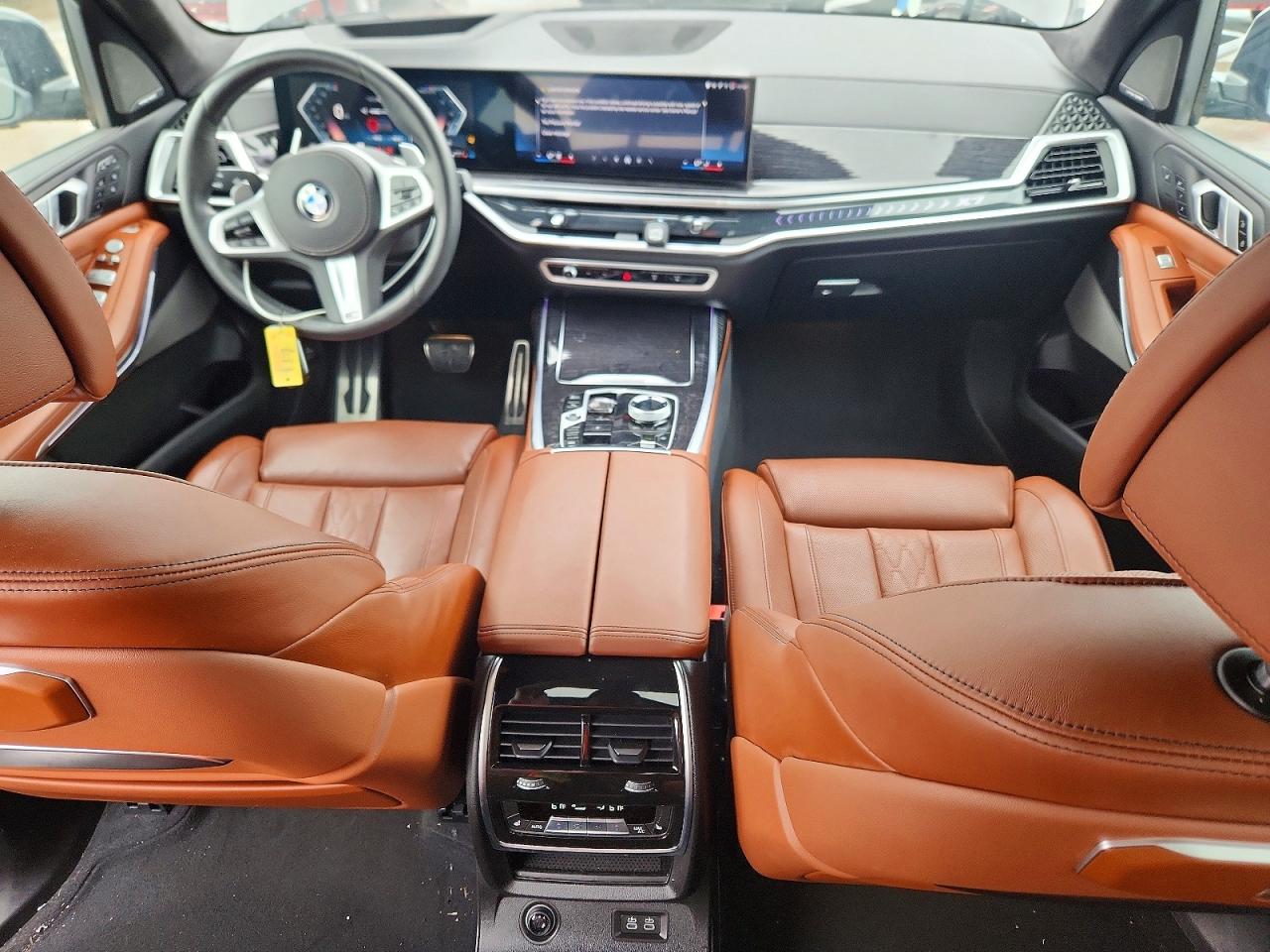 2024 BMW X7