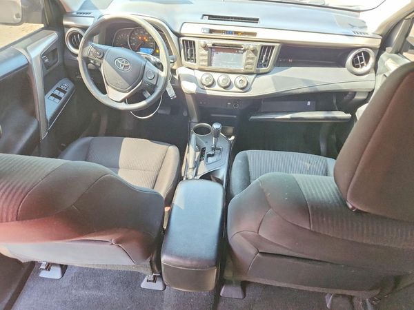 2015 TOYOTA RAV4 LE (X Grade)