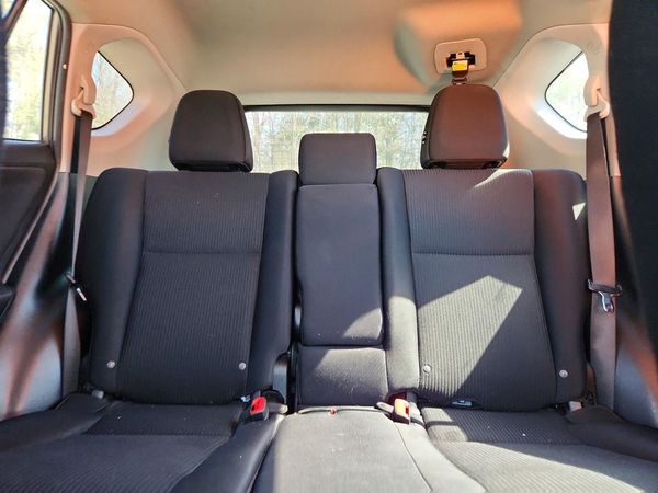 2015 TOYOTA RAV4 LE (X Grade)