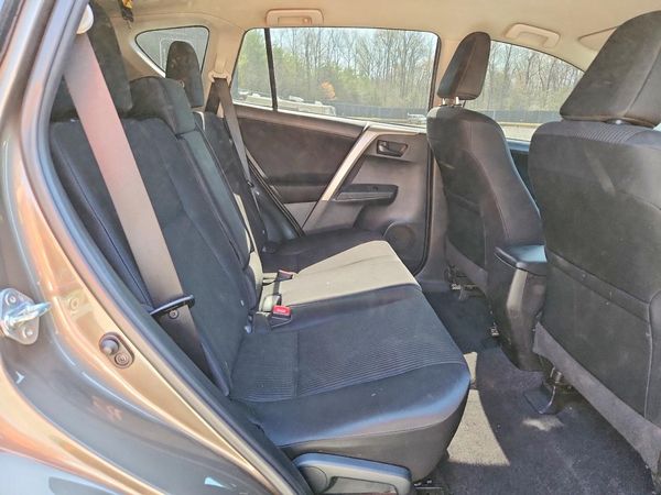 2015 TOYOTA RAV4 LE (X Grade)
