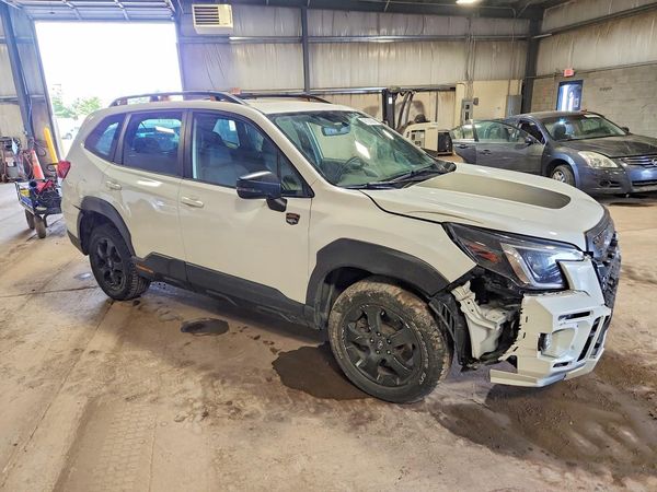 2022 SUBARU FORESTER