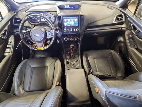 2022 SUBARU FORESTER