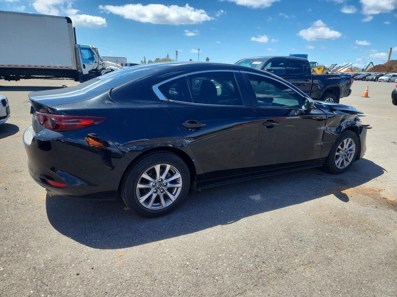 2021 MAZDA 3 Mazda3