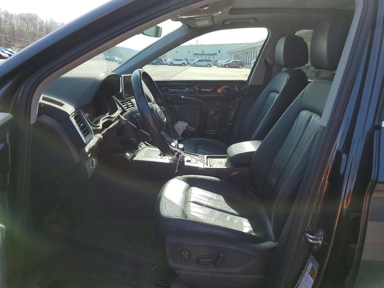2020 AUDI Q5 quattro Premium Plus