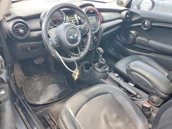 2015 MINI COOPER