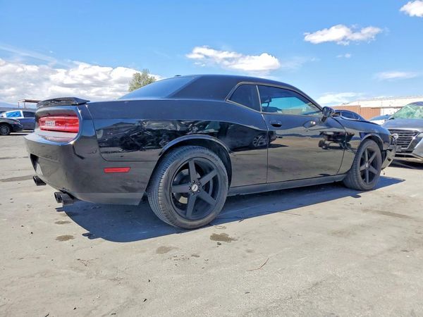 2014 DODGE CHALLENGER Base