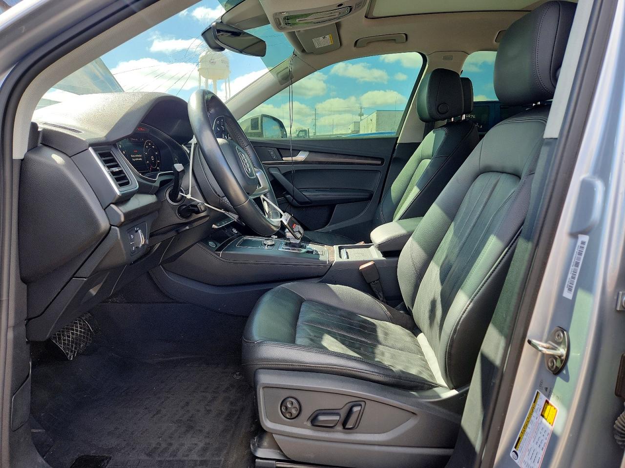 2019 AUDI Q5 quattro Premium Plus