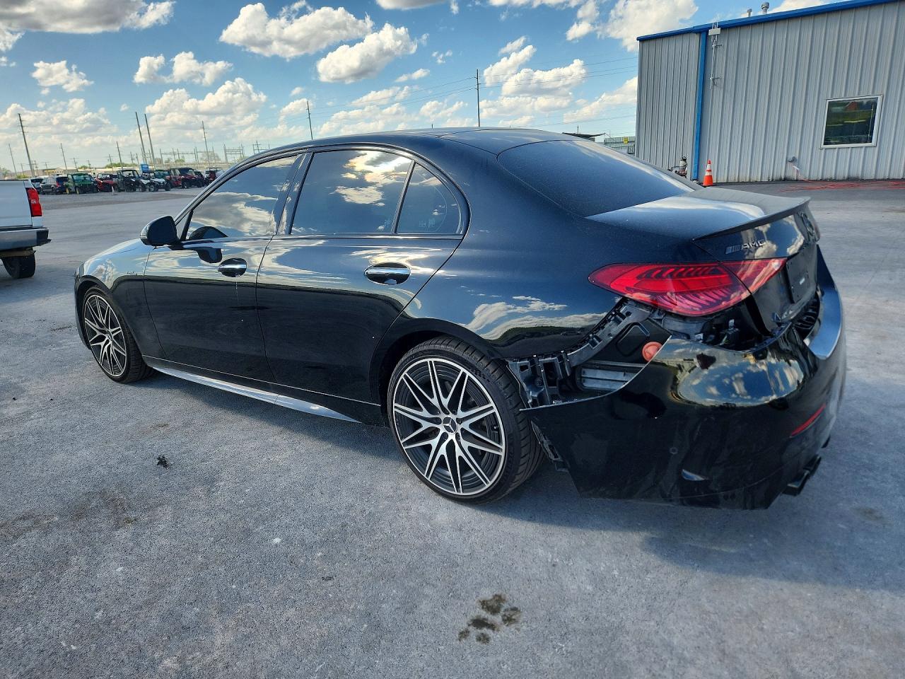 2024 MERCEDES-BENZ C