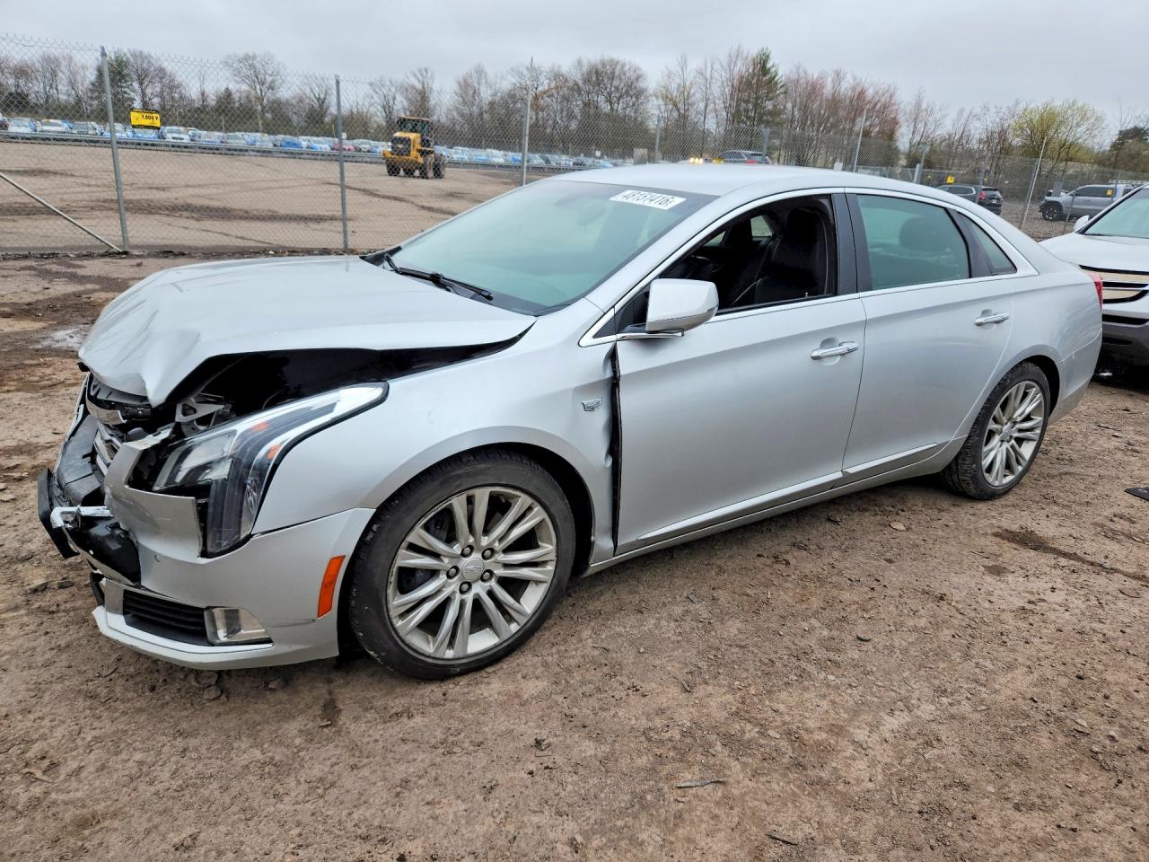 2018 CADILLAC XTS Luxury — Front 3/4