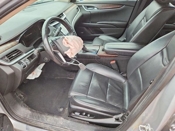 2018 CADILLAC XTS Luxury — DENT