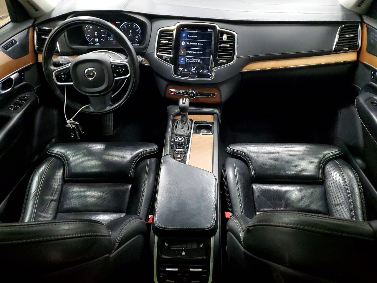 2019 VOLVO XC90 Inscription