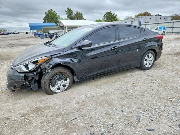 2016 HYUNDAI ELANTRA — Front 3/4