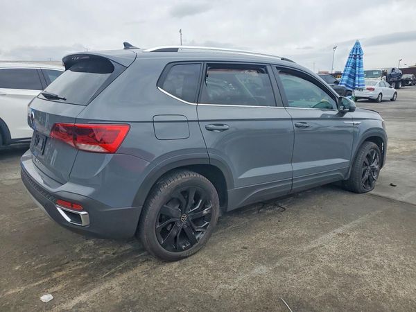 2022 VOLKSWAGEN TAOS SEL