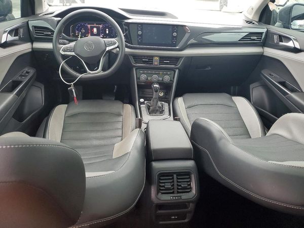 2022 VOLKSWAGEN TAOS SEL