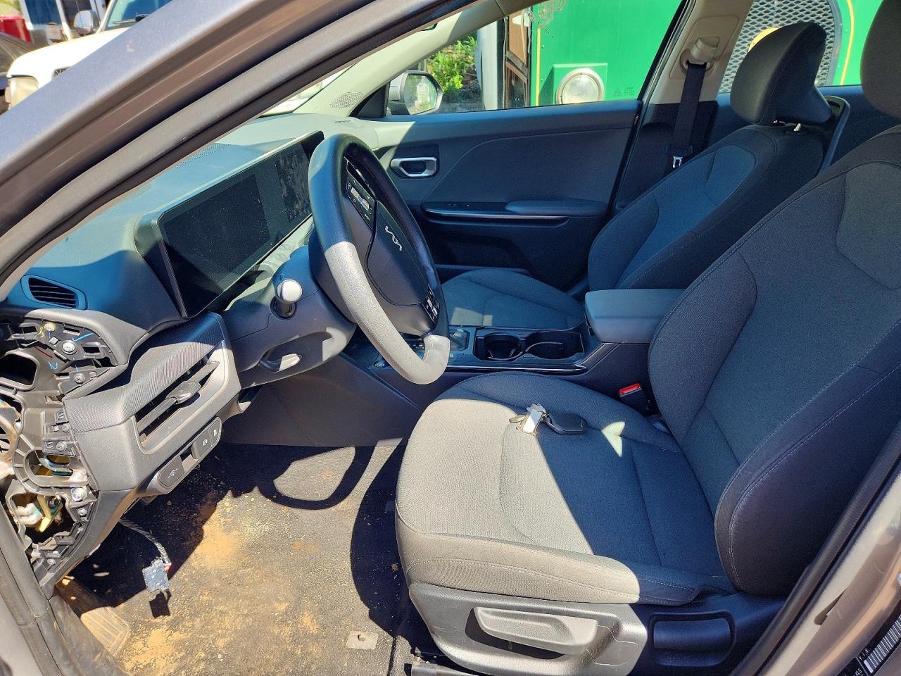 2025 KIA K4 LX, LXS