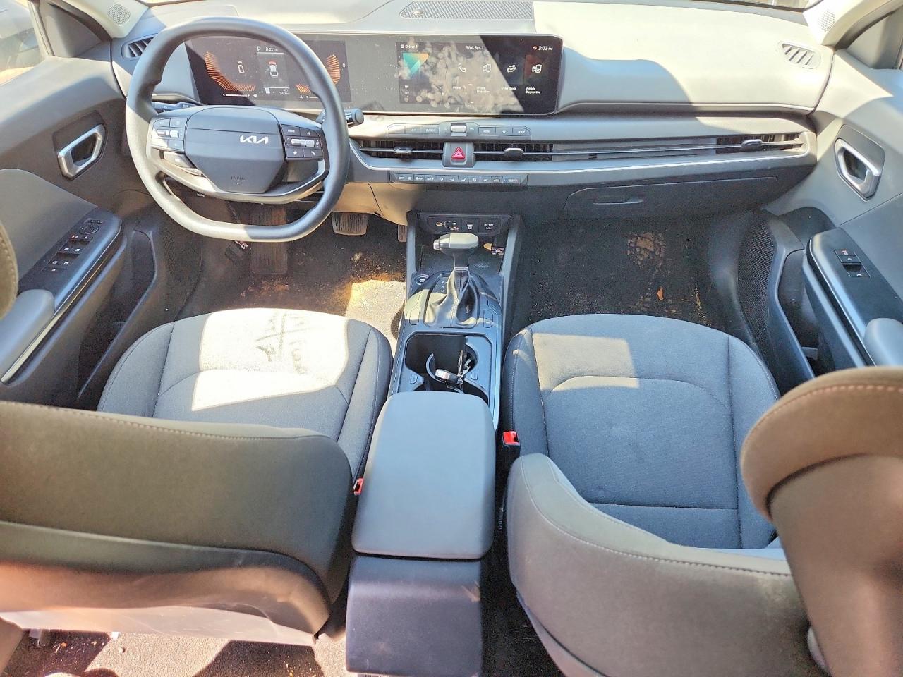 2025 KIA K4 LX, LXS