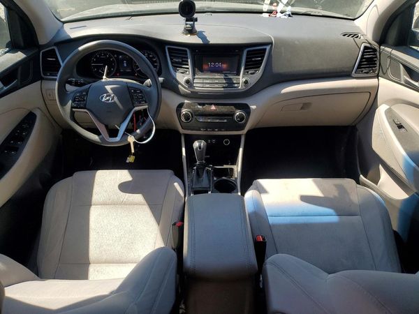 2017 HYUNDAI TUCSON