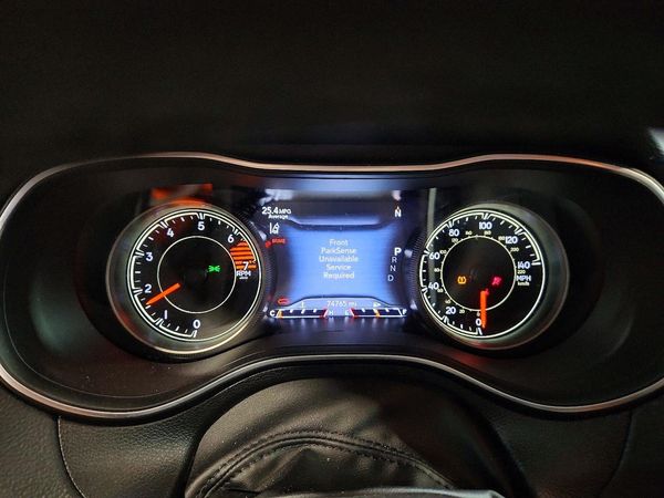 2023 JEEP CHEROKEE Altitude Lux, Altitude