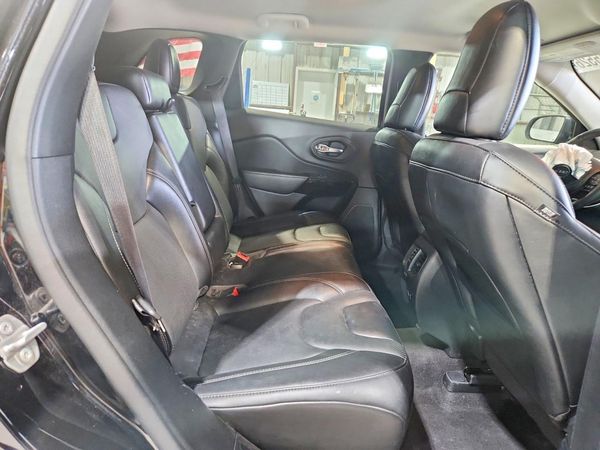2023 JEEP CHEROKEE Altitude Lux, Altitude