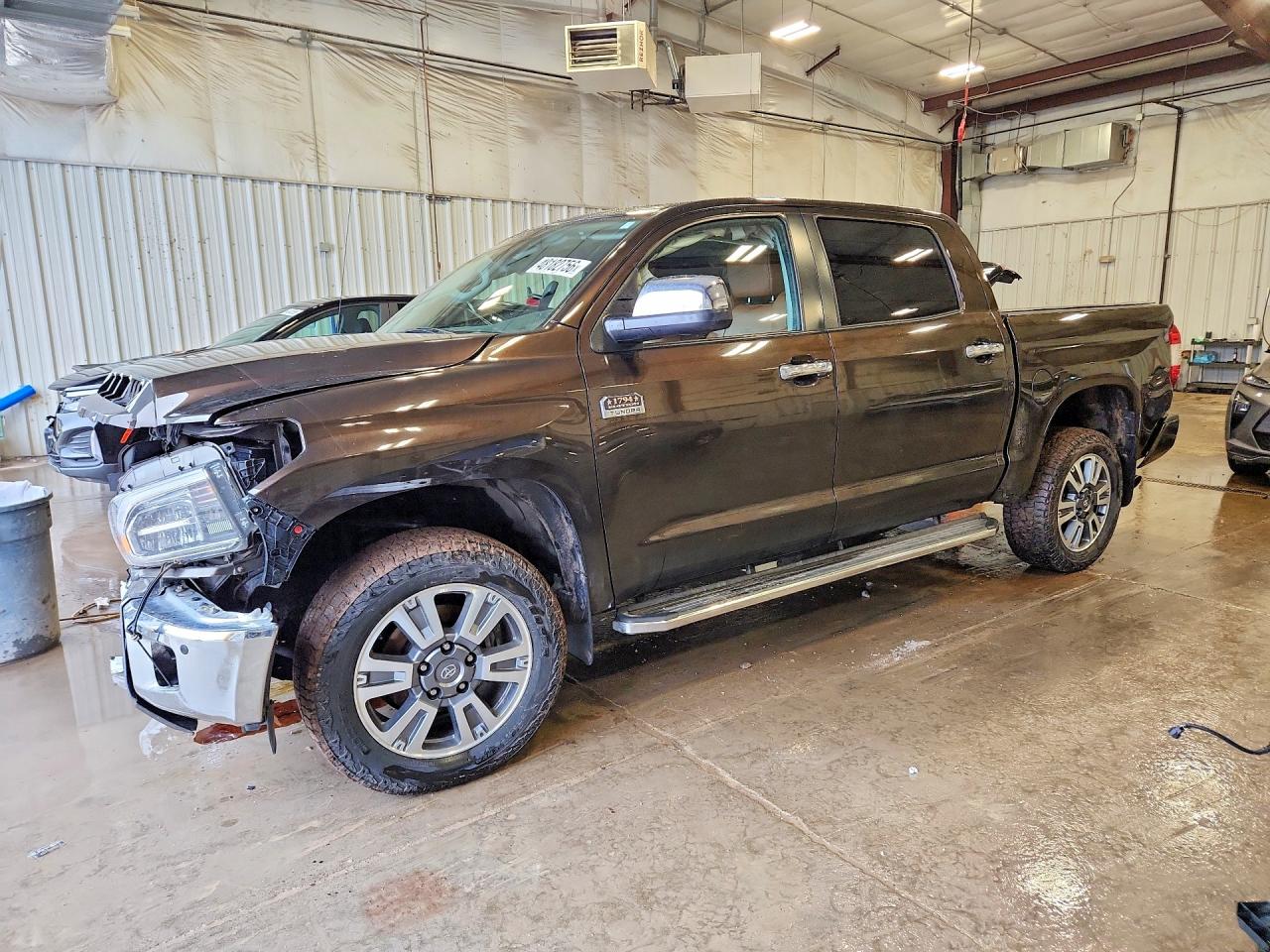 2019 TOYOTA TUNDRA Platinum Grade