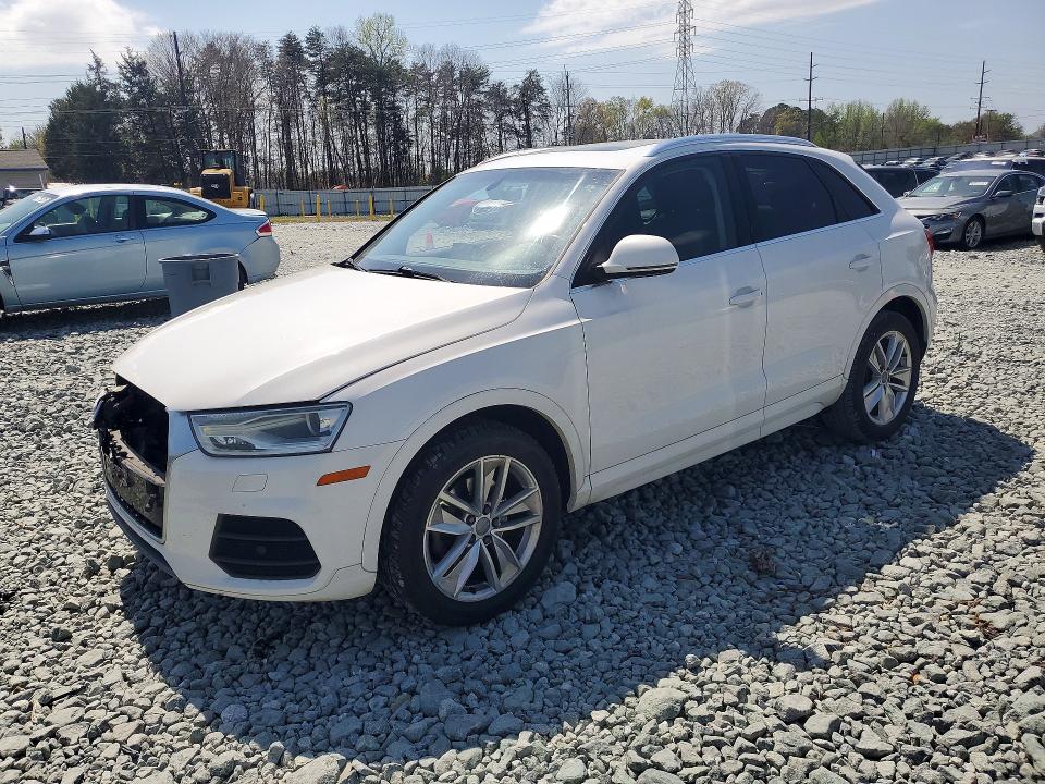 2016 AUDI Q3 Premium Plus