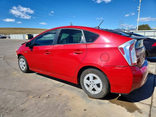 2013 TOYOTA PRIUS