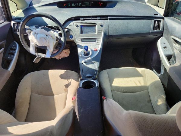 2013 TOYOTA PRIUS
