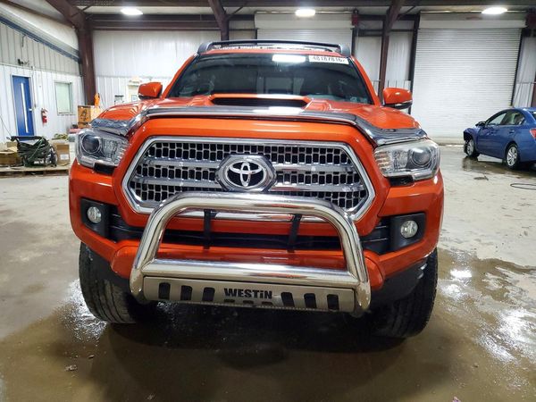2016 TOYOTA TACOMA