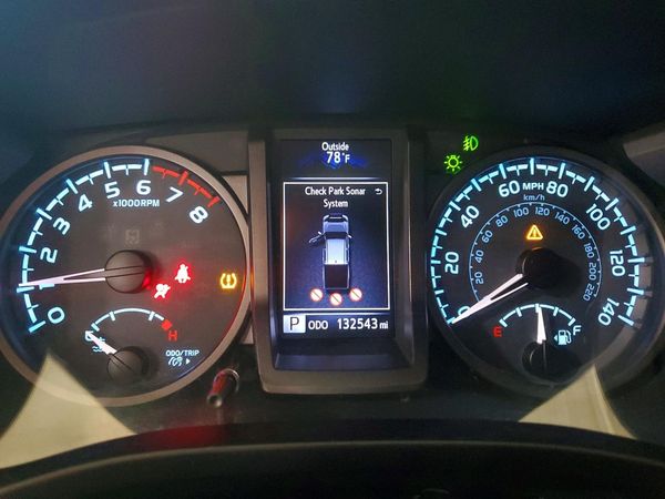 2016 TOYOTA TACOMA