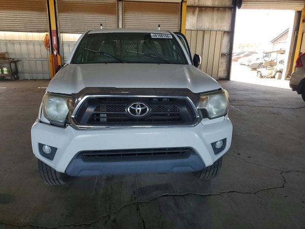 2015 TOYOTA TACOMA