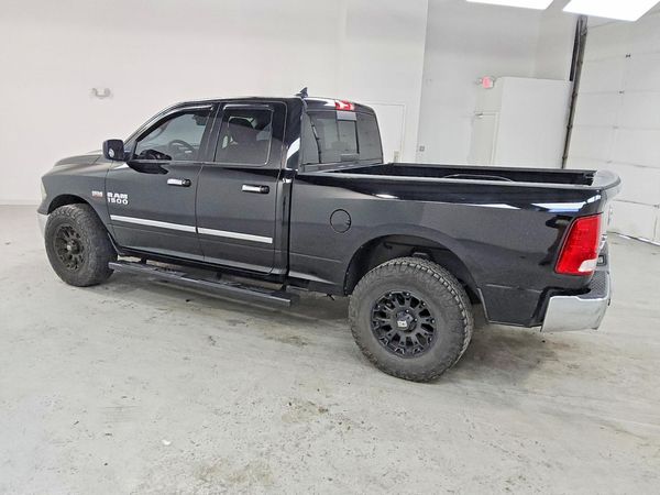 2015 RAM 1500 SLT