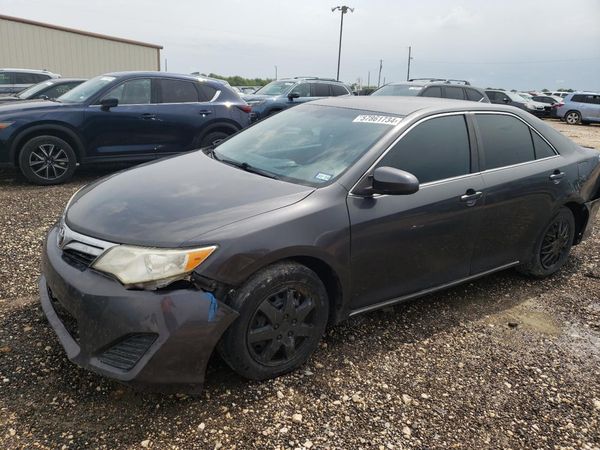 2012 TOYOTA CAMRY