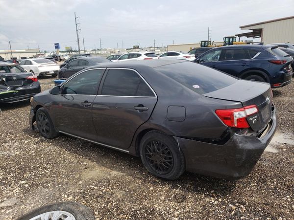 2012 TOYOTA CAMRY