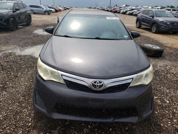 2012 TOYOTA CAMRY