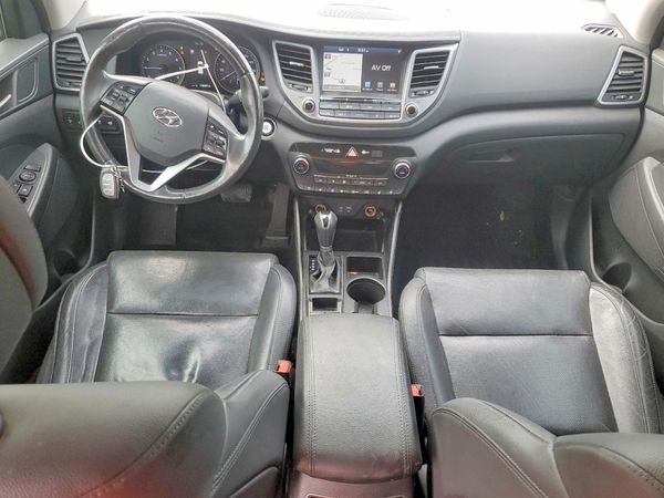 2018 HYUNDAI TUCSON